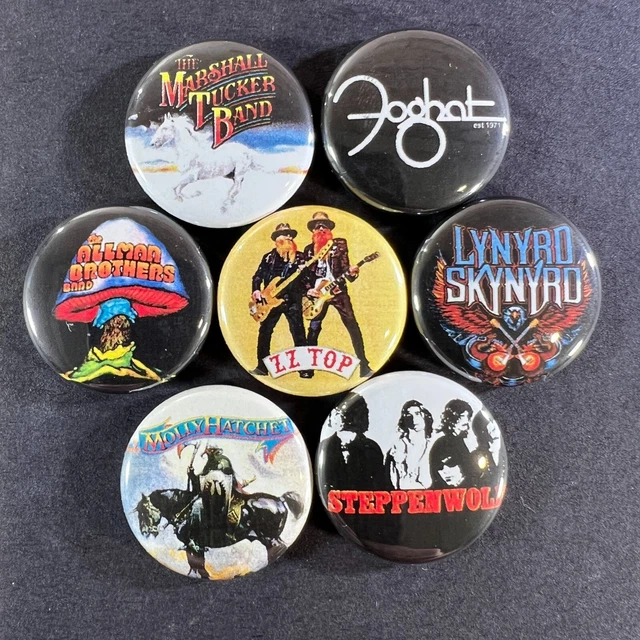 BNWT LEMMY MOTORHEAD Logo Pin Badge, Rock, Heavy Metal, Alchemy, Poker