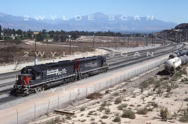 ORIG SLIDE Southern Pacific 8672 SD40M-2 West Colton 1996