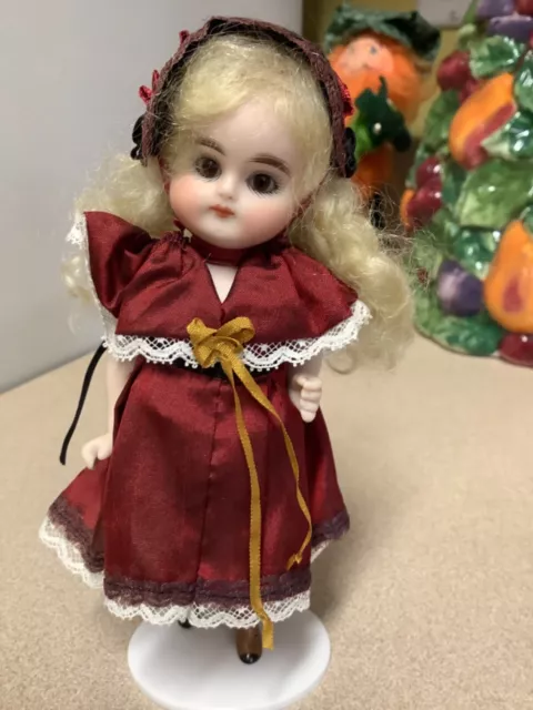 5.5" Mignonette Darlene Lane Kestner Mistletoe & Holly Antique Reproduction Doll