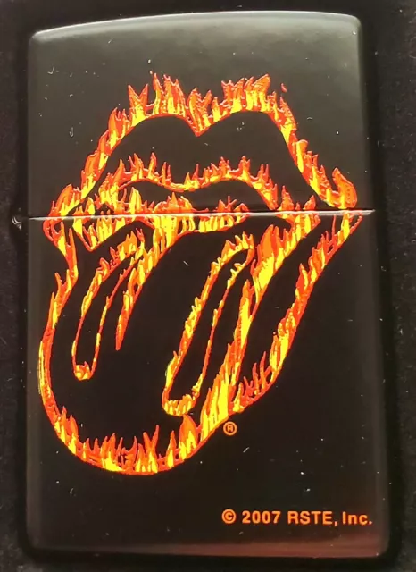 ZIPPO 2007 ROLLING STONES FLAMING TONGUE LIGHTER zippo lighter rolling stones