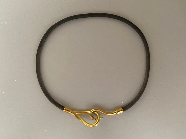 Collier IKITA fine chaine dorée perles marron