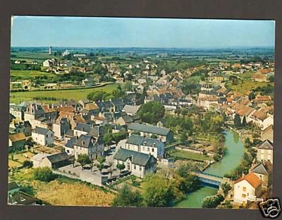 CHATILLON-en-BAZOIS (58) ECOLE & VILLAS en vue aérienne