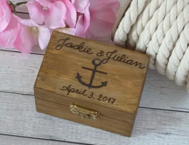 Boîte à Bagues de Mariage. Porte-Alliances en Bois Nautique. Ancre, Coquillage.