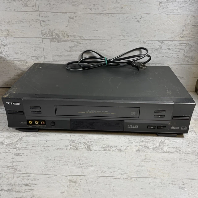 TOSHIBA W612 VHS/VCR 4 Head HIFI Player Recorder FOR PARTS/REPAIR £10