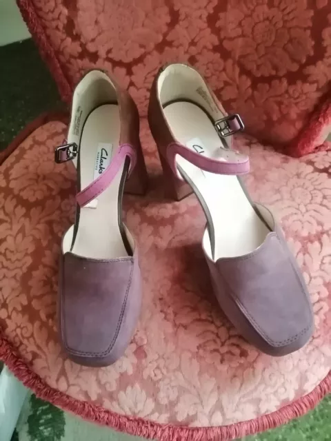 Clarks gabriel deals mist navy patent