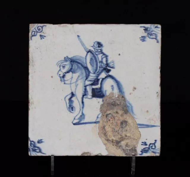 antique 17th C. Delft blue Tile, Soldier on Horse, Militair te Paard
