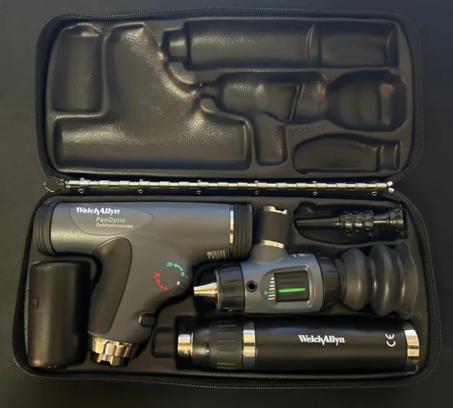 Welch Allyn Panoptic Opthalmoscope Diagnostic Set with Macroview Otoscope