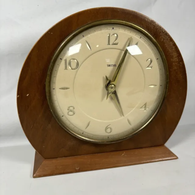 Vintage 1950’s Smiths Wooden Cased Mantel Clock