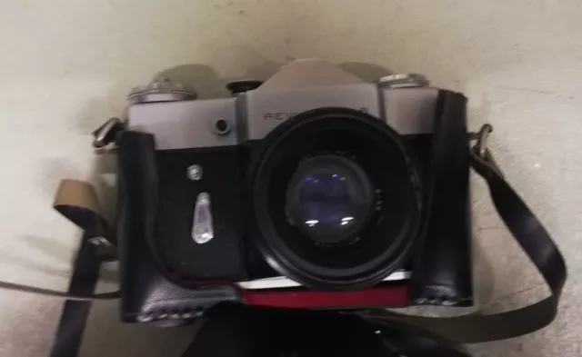 Alter Antiker Fotoapparat Revueflex  mit Tasche für Bastler 2