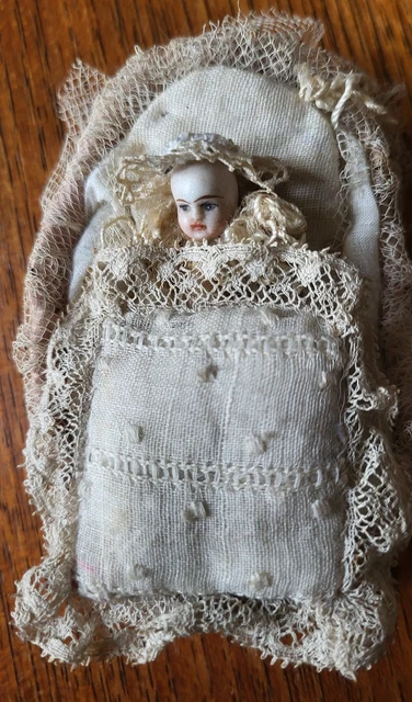 Tête de poupée BRU yeux bleu-gris - petite taille - T08 | T08-Bru