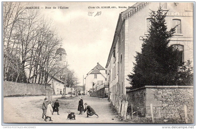25 MAICHE - rue de l'eglise