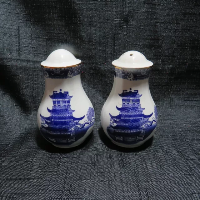 Ringtons Wade Willow Pattern Salt and Pepper Shakers