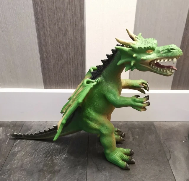 Toys R Us Maidenhead Large 18" Rubber Dragon - Fantasy Action Figure 2014 *Rare*