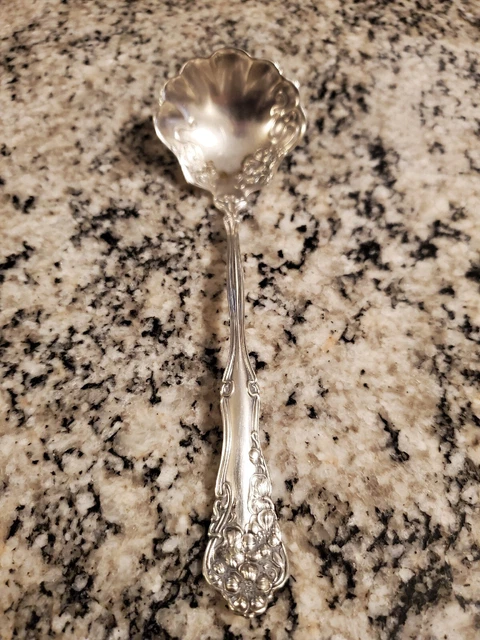 Antique WM ROGERS SILVERPLATE GRAVY LADLE DIANA BERWICK PAT 1904 Antique WM ROGERS SILVERPLATE GRAVY LADLE DIANA BERWICK PAT 1904