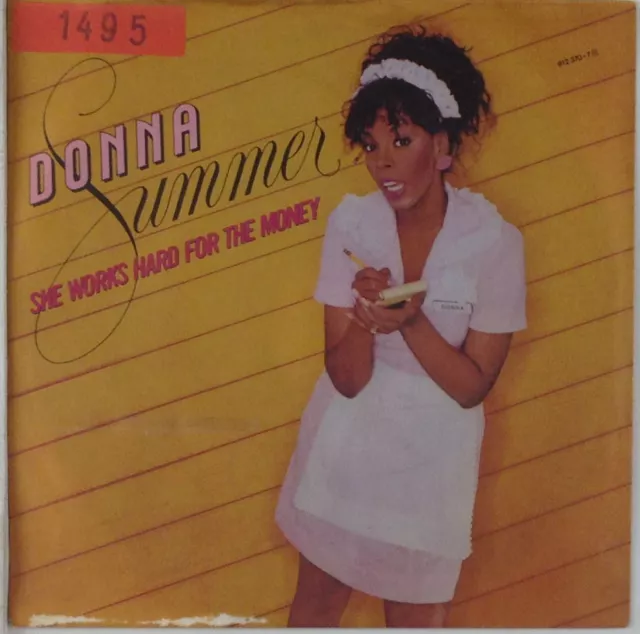 7 " Single - Donna Summer - She Works Hard For The Money - s696