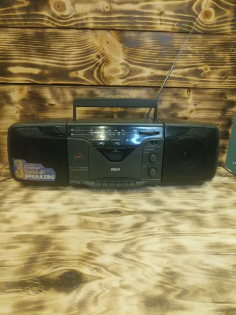 RCA RP-7942A Cassette CD AM/FM Radio Portable Boombox 1999 *TESTED*