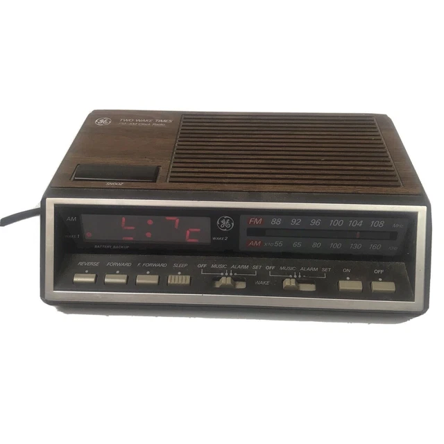 VINTAGE GE AM/FM Dual Alarm Clock Radio Model 74616B 15.39 PicClick