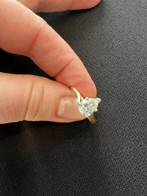 Pre Owned 14k Diamond Engagement Ring Size 7 and 1.06 Carat