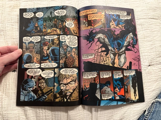 Batman: Legends of the Dark Knight #23 DC comics  3