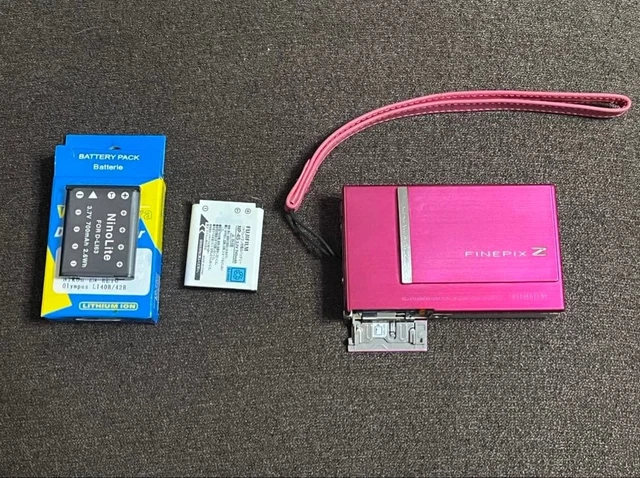 FUJIFILM FINEPIX Z100FD Pink Digital Camera [NEAR MINT] $196.10