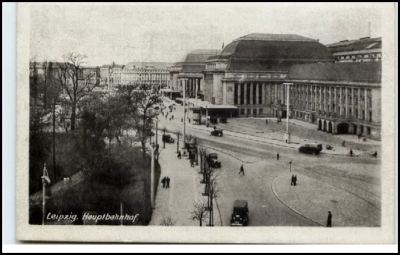 LEIPZIG Sachsen ~1930 Autos Straßen Partie am Hauptbahnhof Bahnhof Railway St.