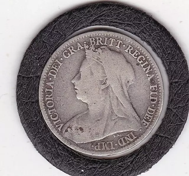 1900   Sterling  Silver  Sixpence  Coin  (Queen  Victoria)