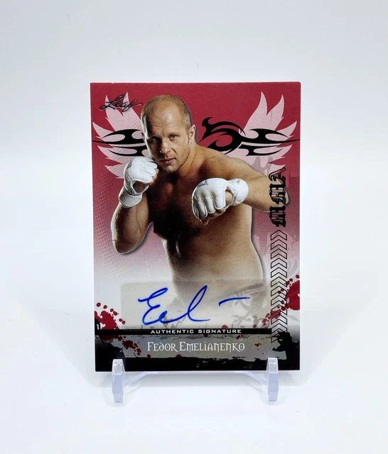 Fedor Emelianenko 2010 Leaf MMA Autograph Red 1st Auto Rookie Card RC UFC SSP NM Fedor Emelianenko 2010 Leaf MMA Autograph Red 1st Auto Rookie Card RC UFC SSP NM