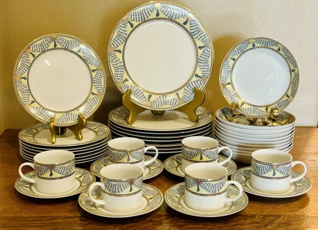 Muirfiled Proscenium Dinner Set China Service for 8 Multicolor Swags 40 Pcs MINT