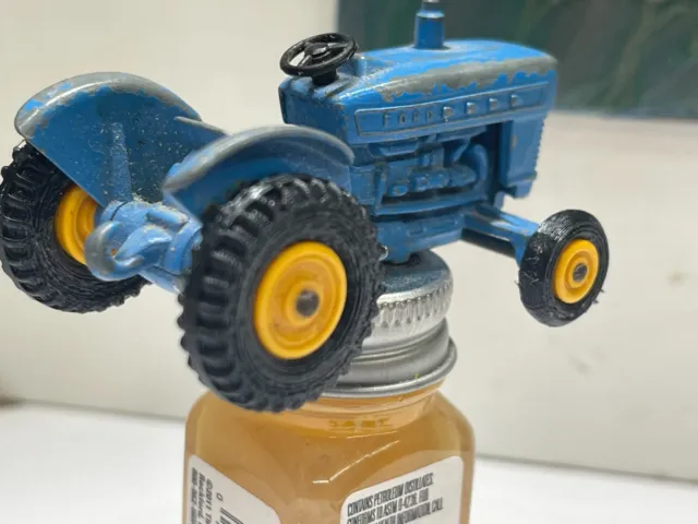 Vintage Lesney Matchbox Ford Tractor No 39  TIRES (TRACTOR NOT INCLUDED) 2