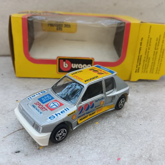 Maquette Fiat Uno Burago échelle 1/43 - Modèle 4119 Rouge - Boîte D'origine Incluse - Occasion Très Bon état