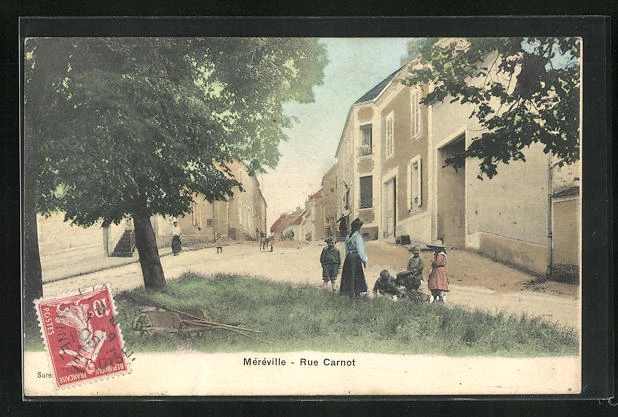 CPA Méréville, Rue Carnot, Einwohner auf der Strasse 1906