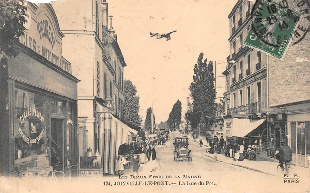 CPA - Joinville-le-Pont - la rue du Pont