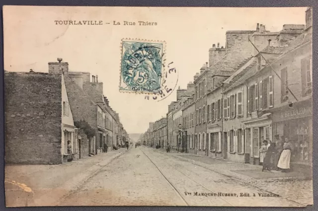 CPA: TOURLAVILLE - La Rue Thiers (228)