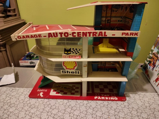 Garage Tôle Lithographiée Joustra URSS 1970 Avec Voitures Et Boîte D'origine
