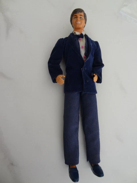 POUP E KEN MATTEL copain BARBIE DAY NO NIGHT 9019 de 1983 EUR 14
