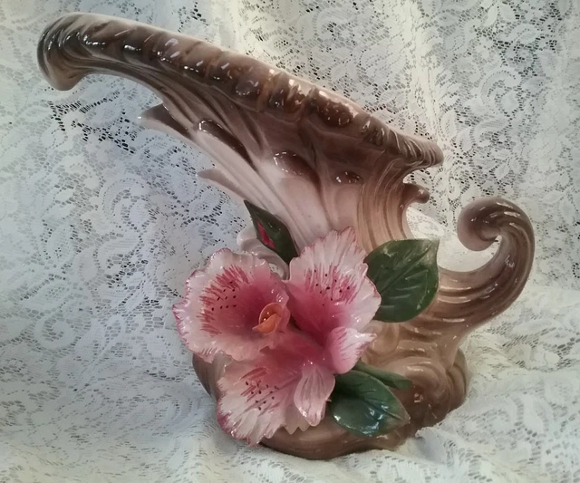 Vintage Capodimonte Vase Urn Rare Unique Shape Beautiful Flowers* Free Shipping