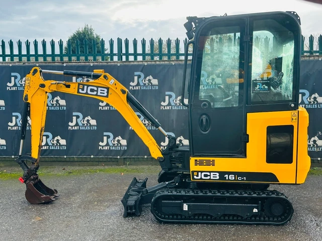 JCB 16C-1 Excavator / Digger (2019) (£11250 + Vat) E-647