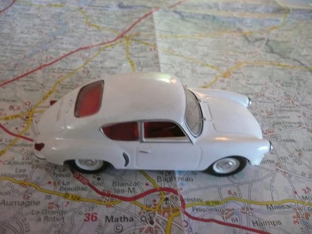 C I J EUROPARC 1/43 = ALPINE RENAULT A 106 "MILLE MILES" BLANCHE DES
