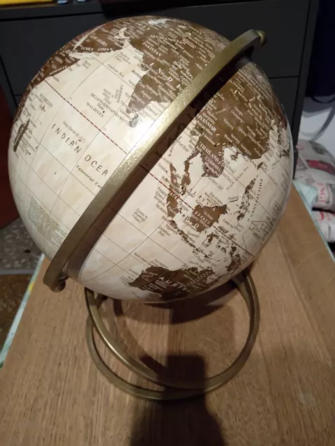 Mappamondo 45 cm con base dorata color oro