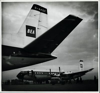 Bea British European Airways Vickers Vanguard G-Apef G-Apep Large Vintage Photo