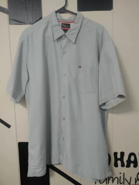 Quiksilver MENS XL BUTTON DOWN SHIRT. BLUE/GRAY. NO RESERVE AUCTION