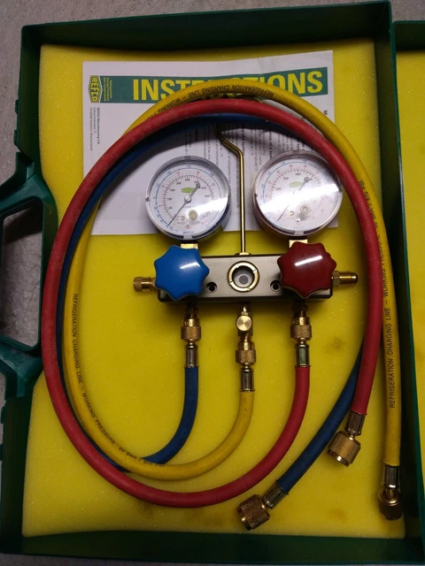 Refco BM4 3 DS 32 manifold 4 voies R32 et R410A avec mallette et