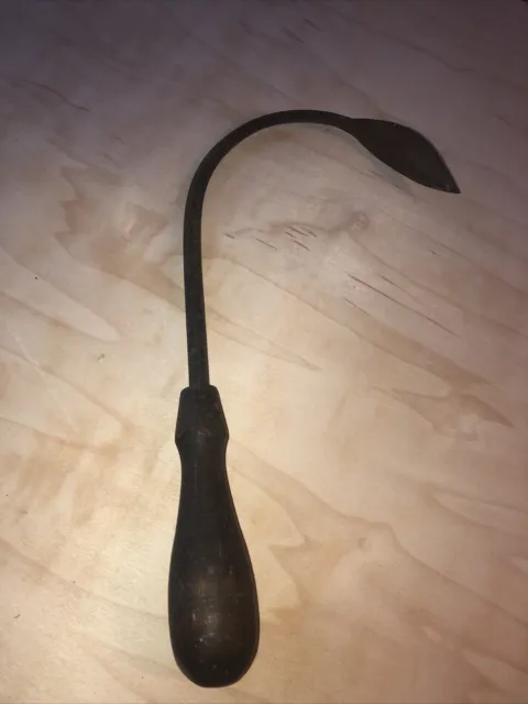 Rare vintage antique single tine gardening hand tool cultivator