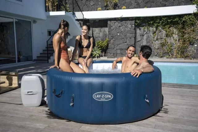 Hot Tub Lay-Z-Spa Milan Airjet Plus 6 Person Round Inflatable Spa RRP - £714.99