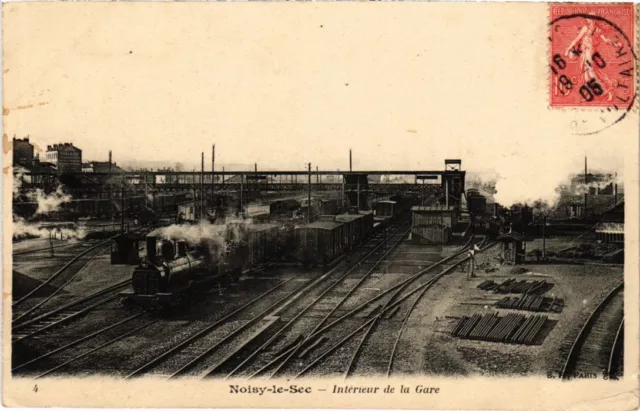 CPA Noisy le Sec Interieur de la Gare (1360691)