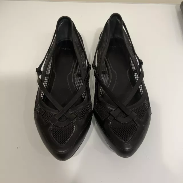 Gorgeous GIVENCHY Black Pointed Toe Flats Size 39/9 Made in Italy