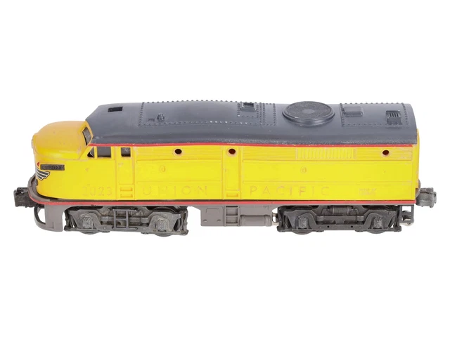 Lionel 2023 Vintage O Union Pacific Silver/Gray Alco Powered A Diesel Locomotive
