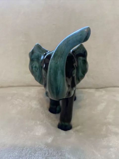 BLUE MOUNTAIN Collection CANADIAN POTTERY Glazed Clay ELEPHANT FIGURINE 23cm Len 3