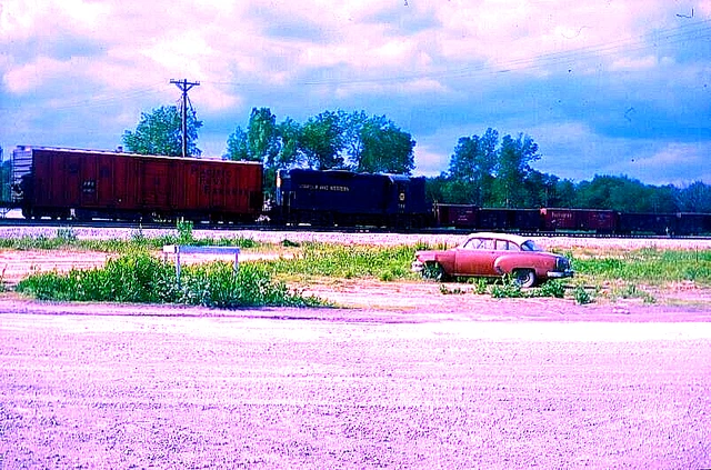 Original Kodachrome Slide Norfolk & Western Gp-9 #766 Kansas City May 10, 1969