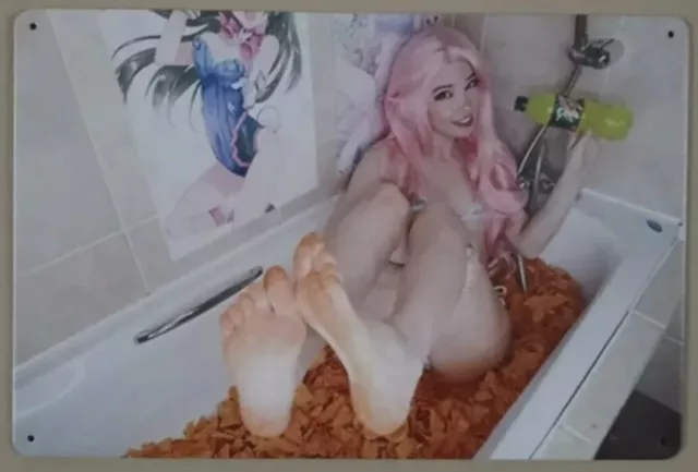 Belle Delphine “Army Belle” Trading Card - Apple 9 - Gamer Girl - Bath Water